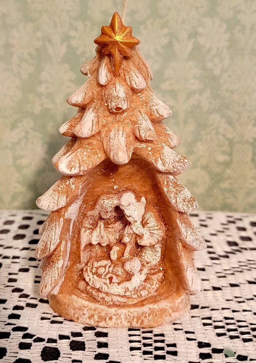 DIPRANA Christmas Candle with Nativity, Nativity Scene candle, Christmas Candles