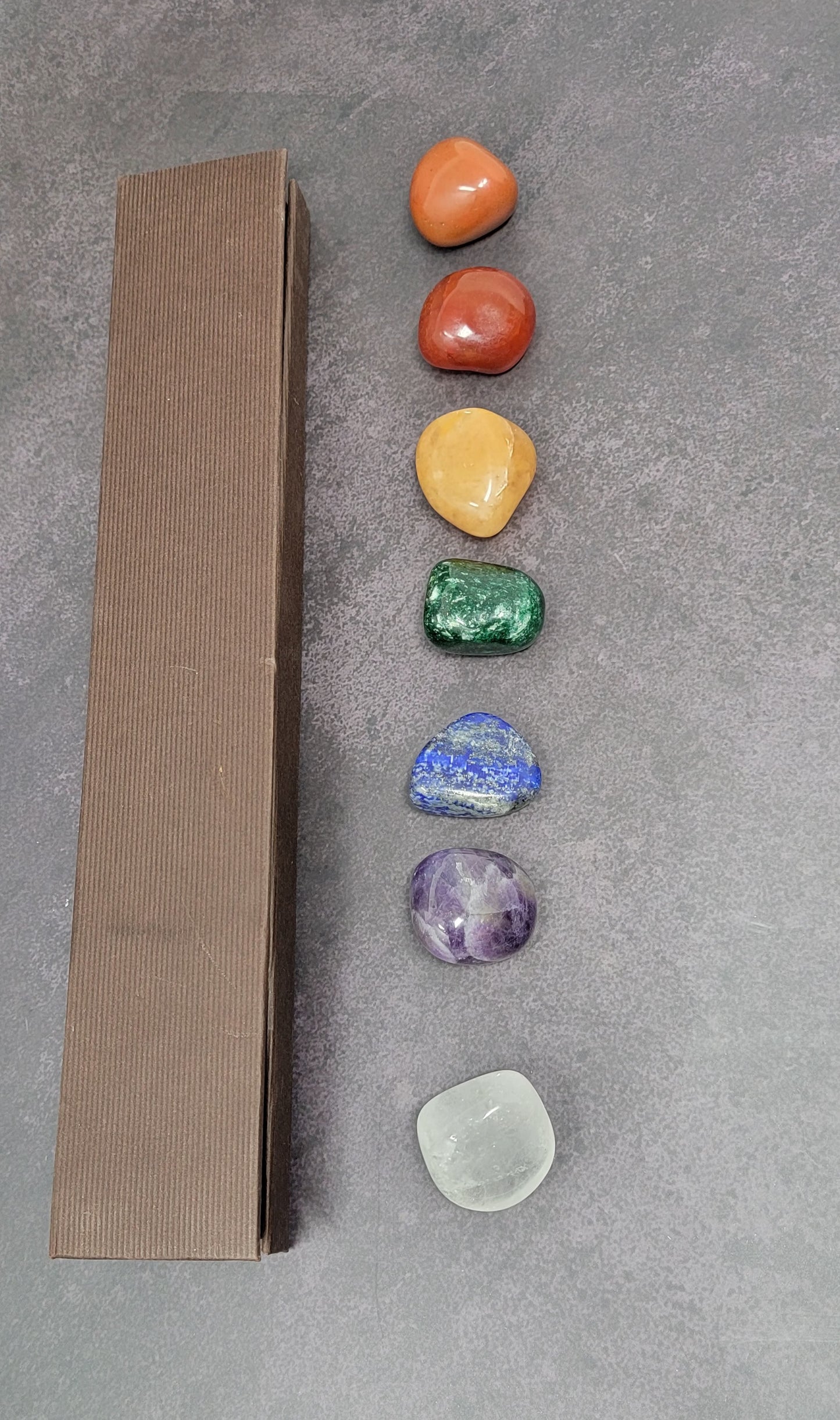 Gems Chakra Crystal Set - 7 Authentic Natural Healing Crystals Chakra Stones in a Box