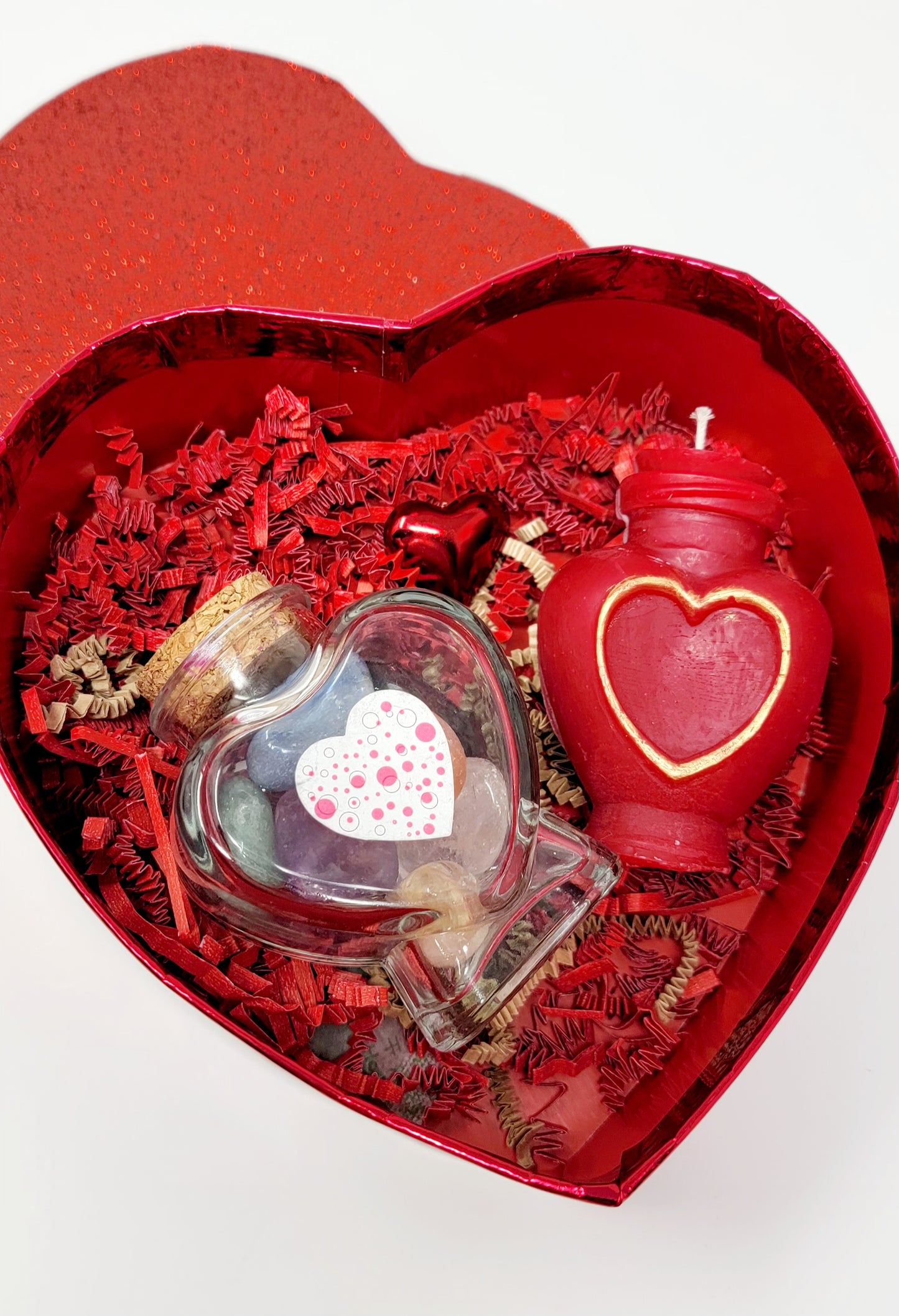 Valentines Day Heart Shaped Gift Box, Unique Candle and Chakras Crystals Gift Set -  Gift set for Valentines Day with crystal and candle