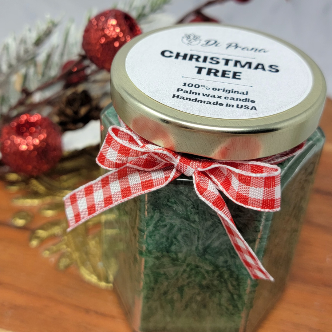 Christmas Tree Scented Candle, 6,5oz | Handmade in the USA| Made with 100% Palm Wax