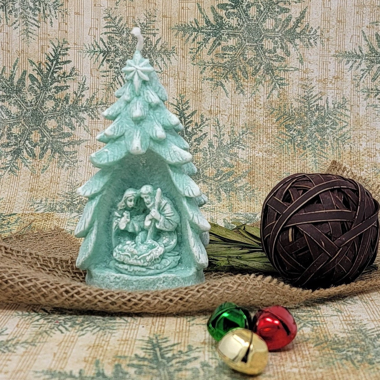 DIPRANA Christmas Candle  with Nativity, Nativity Scene candle, Christmas Candles